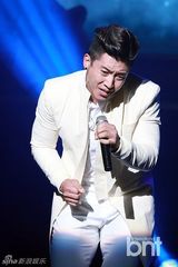 组图：FTTS新专回归秀 十五年不变兄弟情