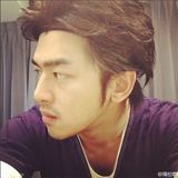 组图：自拍范本陈柏霖！卖萌耍帅颜值爆表