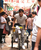 组图：《一生一世》80年代照 谢霆锋高圆圆少年