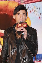 组图：《天台》香港首映 周杰伦望其拿奖