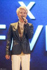 高清组图：韩团帝国之子分队首唱会 将发新曲