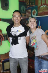 组图：吴绮莉拒回应房祖名吸毒 郑丹瑞望返电台