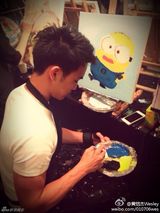 组图：赵雅芝小儿子黄恺杰私照曝光 帅气又好学