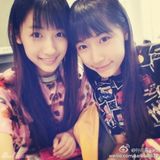 组图：复旦双胞胎姐妹花走红 清纯可爱电晕宅男