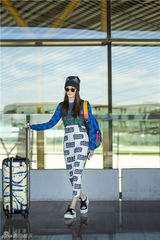 组图：张雨绮撞色混搭萌感十足 开启纽约之旅