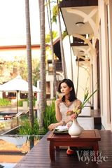 组图：刘诗诗漫行柬埔寨 清新自然探寻异国风情