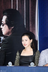 组图：申世京TOP(崔胜贤)等宣传19禁新片《老千2》