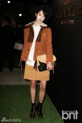 组图：BEAST尹斗俊f(x)宋茜惊艳等亮相时尚活动