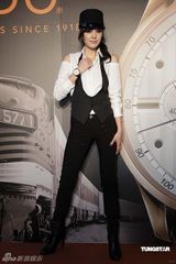 幻灯图：影后张榕容化身爵士女伶 性感妩媚现身