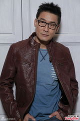 组图：郭富城梁家辉帅气写真 专访称合作默契