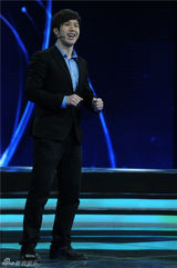 组图：《超演》第二轮导师PK战 鲁豫首度落泪