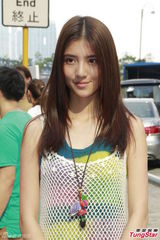 组图：吴千语黄又南拍激吻戏 获林峰批准