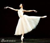 组图:女神也是女强人！俄首位当议员的芭蕾明星