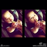 组图：王学兵有爱亲子照曝光 三婚娇妻童颜靓丽