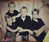 组图：贝克汉姆儿子恋超杀女？ 小7将有7个超帅哥哥