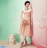 组图：江铠同拍大片 糖果女孩大方甜美