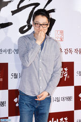 独家高清：金泰熙权相佑大咖齐捧场宋承宪新片