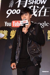 组图：罗志祥获专属摄影棚 放言不获奖即转战台语歌