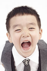 组图：《爸爸2》低气压杨阳洋变身暖心表情帝