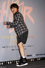 组图：西川贵教睽违16年访台 学蜡笔小新扭屁屁