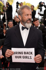 组图：《敢死队3》首映 史泰龙斯坦森硬汉齐聚