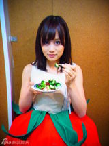 策划：是偶像也是吃货！前田敦子吃货卖萌图