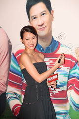 组图：《临时同居》郑秀文称许志安生命伴侣