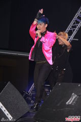 组图：林大晋首场个唱开启 罗志祥监场压阵