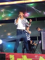 组图：谢霆锋被曝与王菲复合后首度露面 未受访