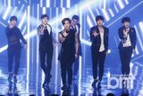 组图：Infinite智妍等众歌星献唱《冠军秀》