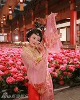 组图：明星古装剧舞蹈三绝招 转圈甩袖加特写