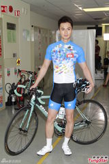 TVB新剧《冲线》试造型[1\/9]组图:罗仲谦演单