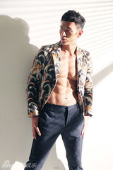 组图：顾又铭最新时尚大片释放多重魅力