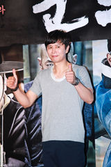 独家：韩影《群盗》试映会 姜东元河正宇等出席