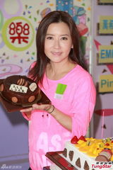 组图：周家蔚为儿子弃事业 陈庭欣愿做房奴