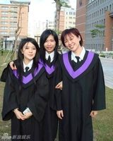 组图：郭采洁大学毕业照曝光 长发小清新范儿