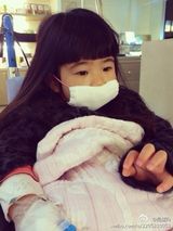 组图：(曹格儿女)曹氏兄妹有爱日常 暖Joe萌Grace初长成