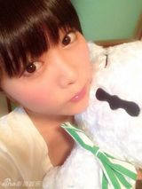 组图：日本少女自拍大赛 坦胸秀腿造型火辣