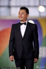 组图：上海电视节闭幕红毯 众星云集吸人眼球