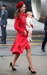 策划：乔治小王子满周岁 喜怒萌呆初成长