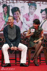 幻灯图集：《三笑》首映 郭德纲银幕初吻成焦点