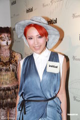 组图：范晓萱祝Makiyo再出发 透露暂无结婚计划