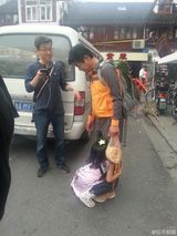 组图：韩版《爸爸》中国行 上海香港两地遭围观