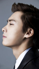 手机壁纸：百变李易峰