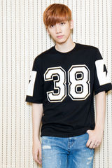 组图：对话韩团VIXX 喜欢周杰伦林俊杰