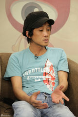 组图：郭志凯乐评人写小说 只为祭奠逝去的青春