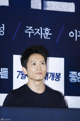 独家：《好朋友》三主演宣传新作 帅出新高度