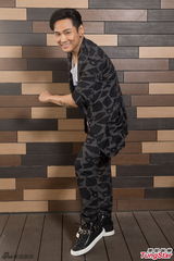 组图：杜德伟开唱将脱衣劲舞 嘉宾保密送惊喜