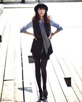 高清组图：河智苑秋装写真 妆容精致干练成熟