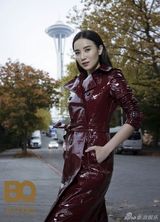 组图：小宋佳浪漫街拍 西雅图街头唯美绽放